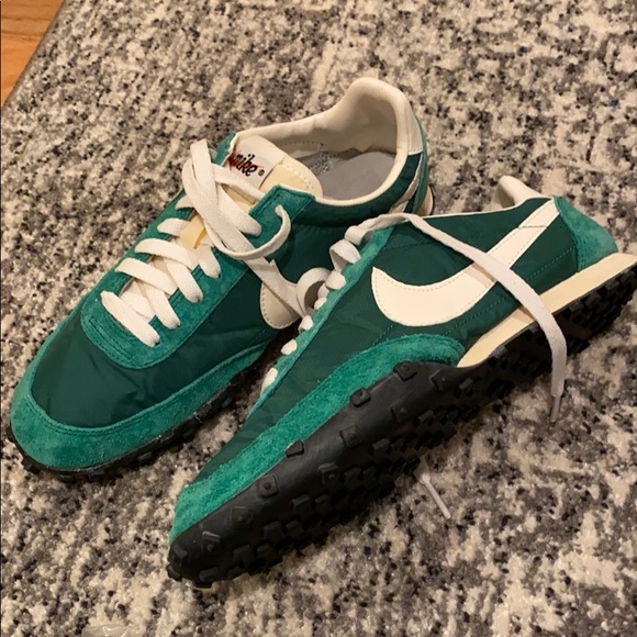 vintage nike waffle racer